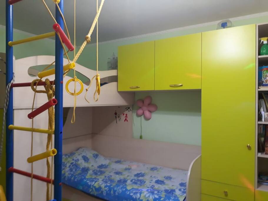 3 комната с 2 кроватями