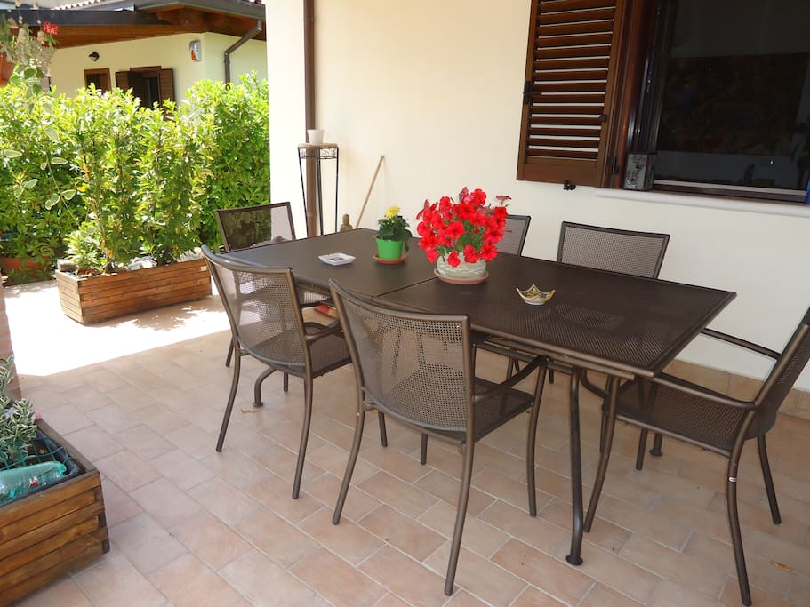 VERANDA
