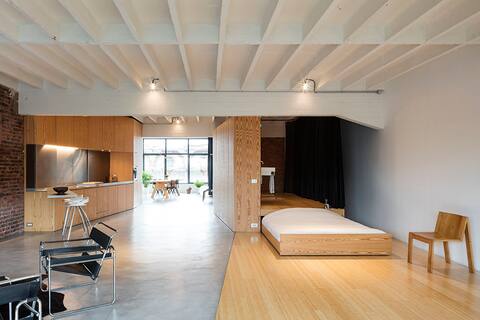 Loft Apartment near Tour & Taxis