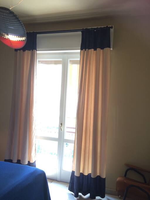 Bed room