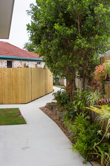 Entry walkway