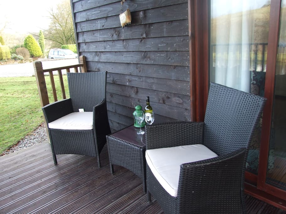 Just relax on the veranda and enjoy a glass of wine