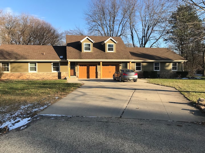 Across from St John’s Military Academy Delafield Townhouses for Rent