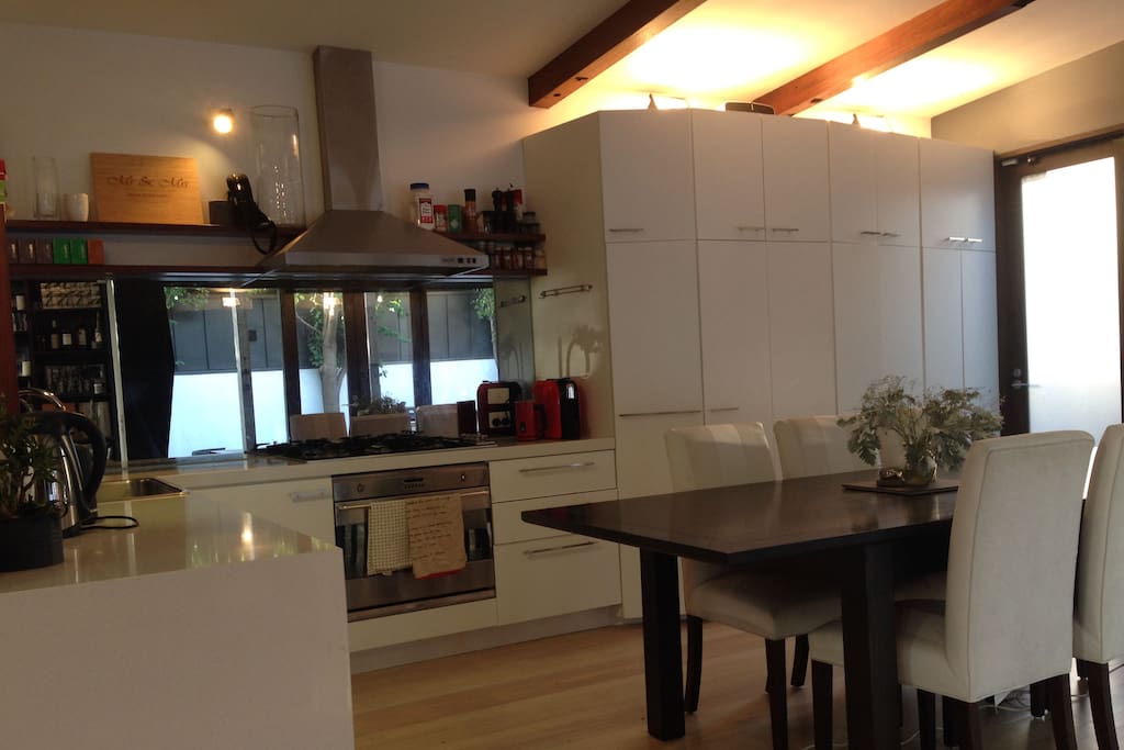 Kitchen/Dining