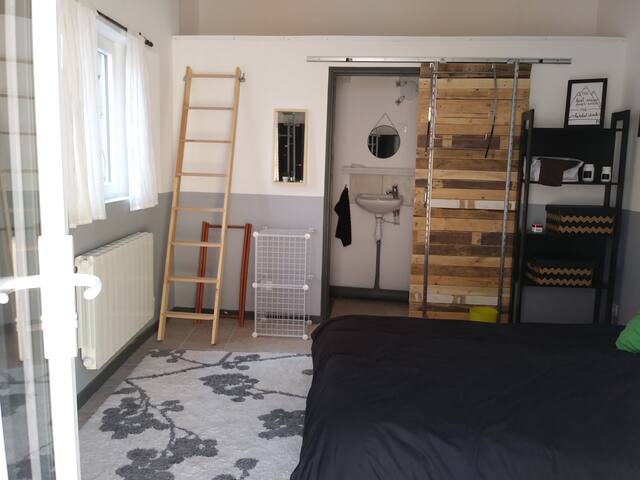 Airbnb Azay Sur Indre Vacation Rentals Places To Stay
