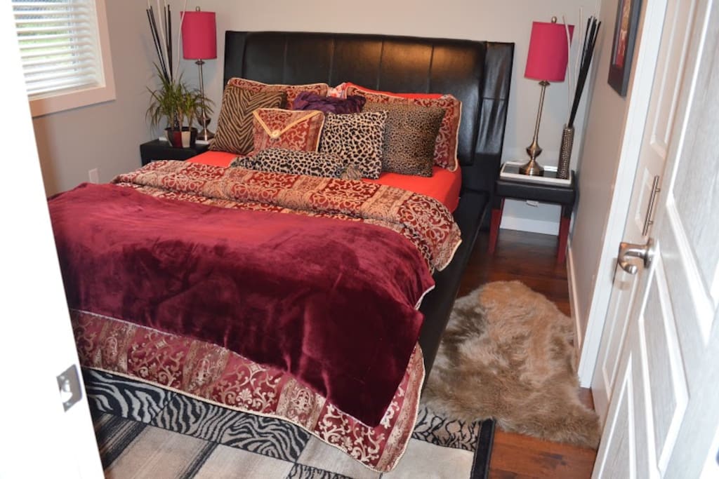 smaller rug in bedroom