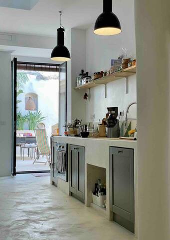 Corte Zuccaro, private pool, and courtyard gallery image 5