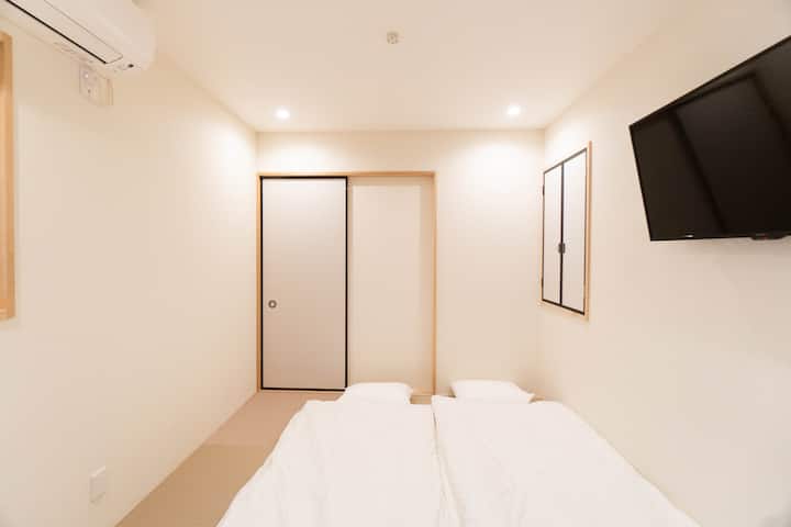 غرفة النوم 2