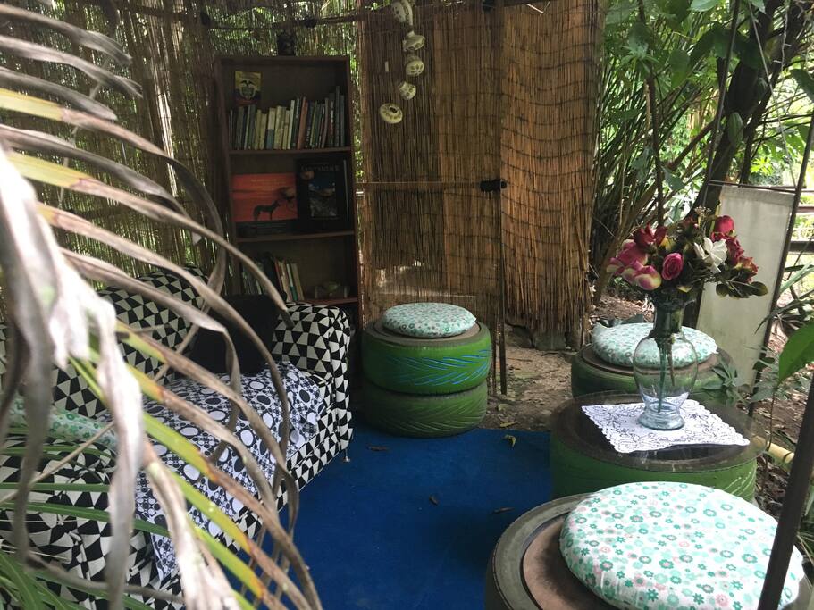 Common Library in nature