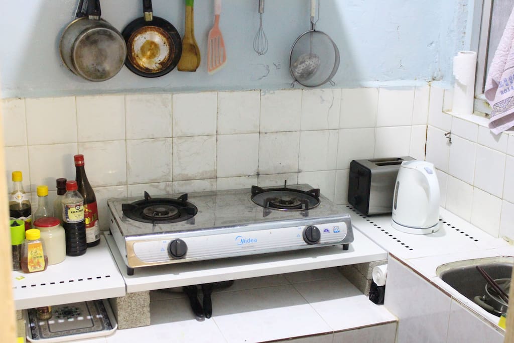 Fully equipped kitchen
