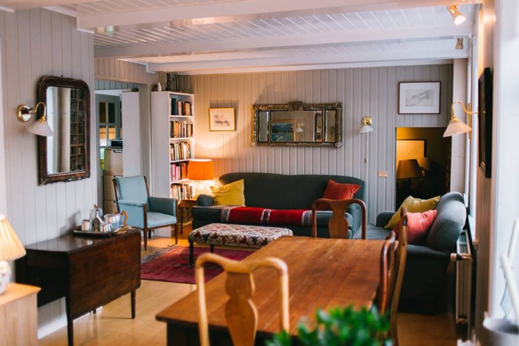 Main ground floor guest sitting room