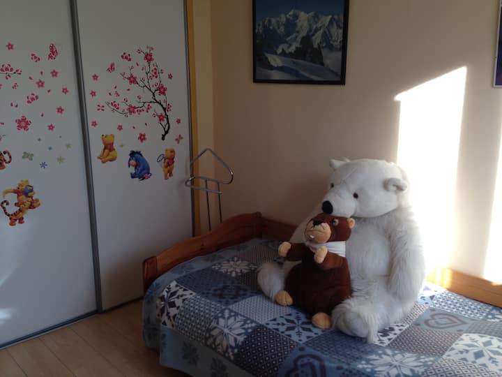 חדר שינה 2 + מיטת מגירה אחת מתחת