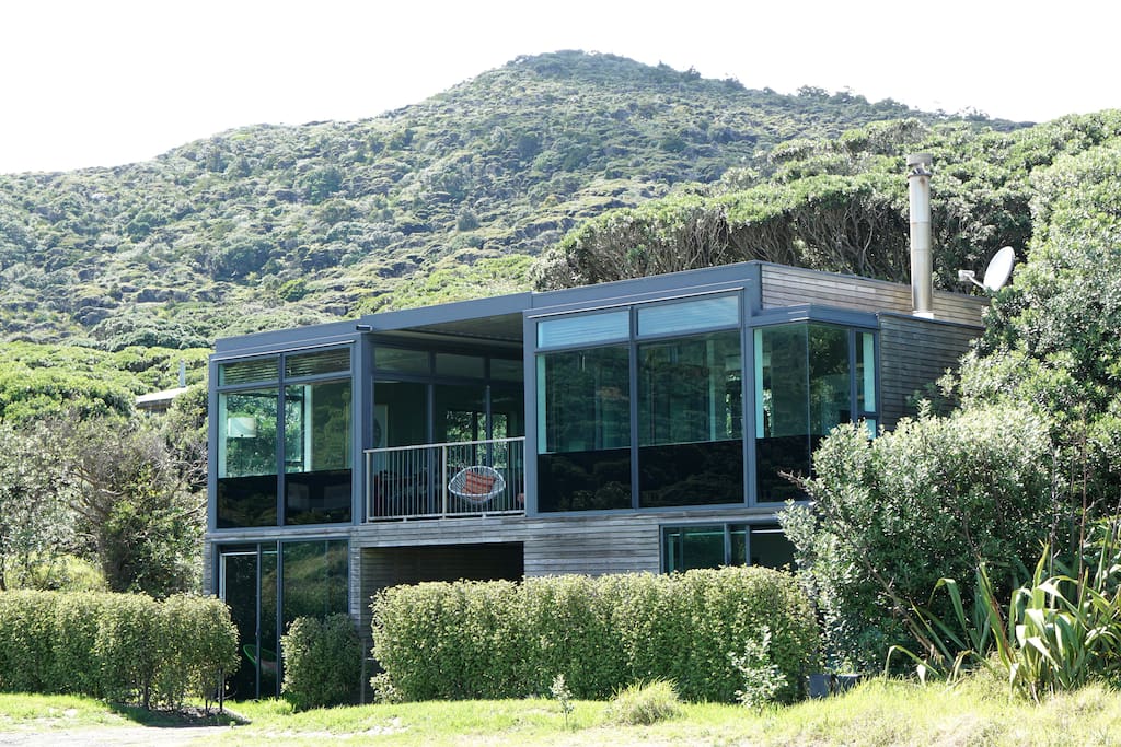 My other listing Surf Side Retreat is the room on the right and upstairs with full kitchen and living