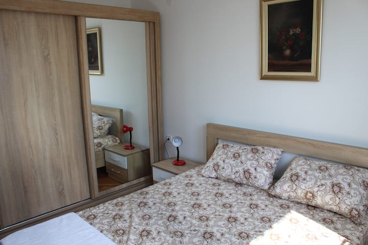 Спална соба 2