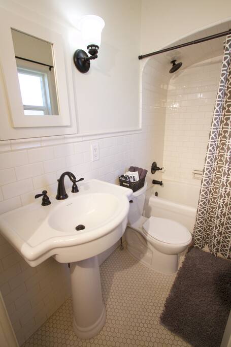 Main Floor Full Bathroom