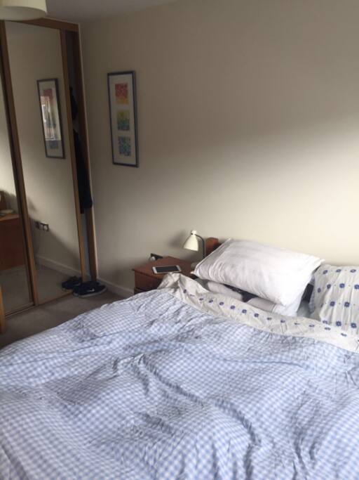King size bed