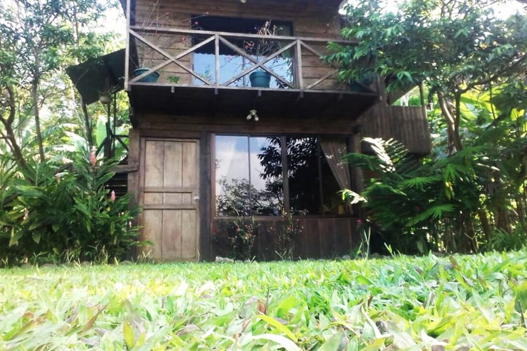 Each room has his own private entrance.