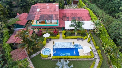 Successful Airbnb property: La Isabela tourist property in Montenegro
