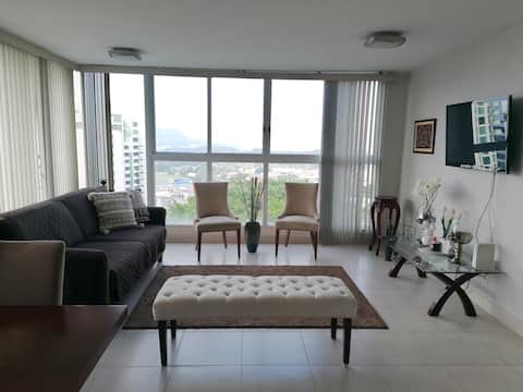 Well-located full apartment safe area