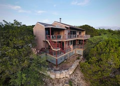THE+TEXAS+TREEHOUSE+WITH+A+MILLION+DOLLAR+VIEW+%21