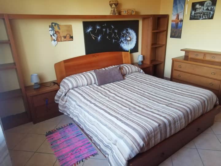 საძინებელი 2