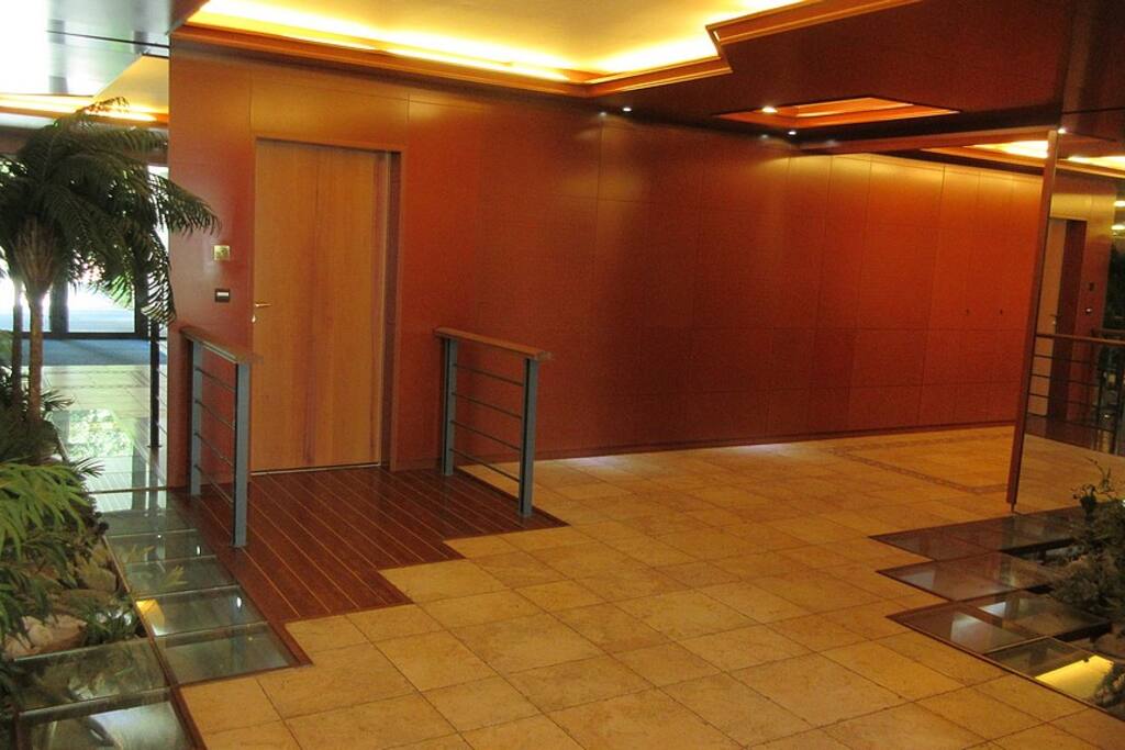 le hall d'entrée