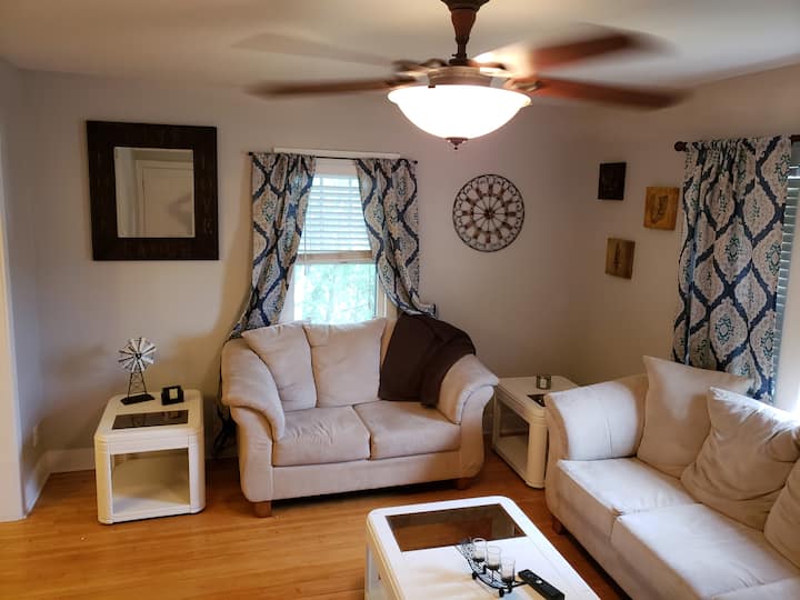 Hibbing Vacation Rentals & Homes Minnesota, United States Airbnb