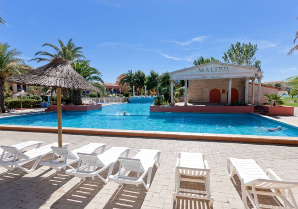PISCINE DU MALIBU VILLAGE
