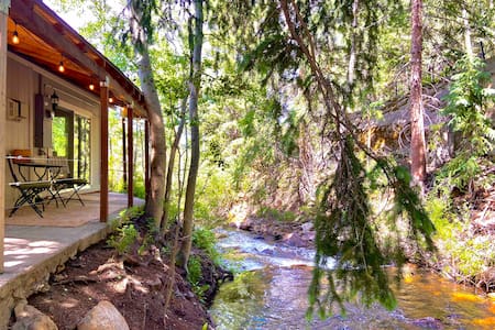 ✨Creekside Cottage✨Near Mt Evans & Hiking Trails!