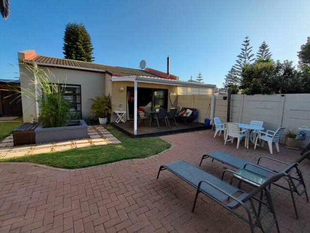 Two bedroom house with big garden in safe complex gallery image 3