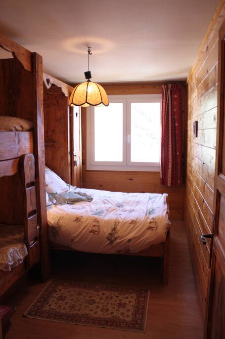 Chambre "esprit chalet"