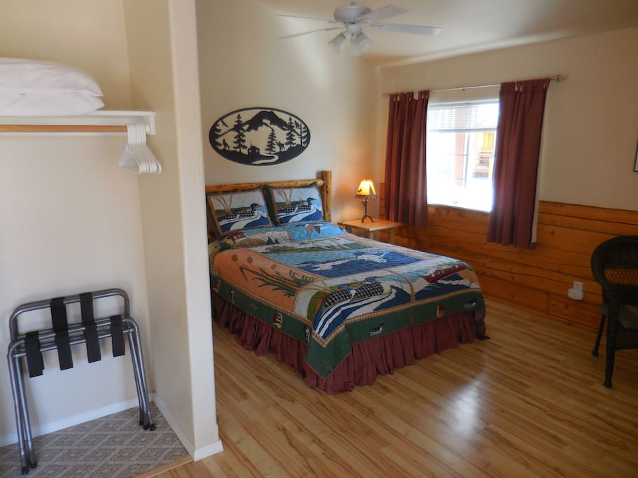 Queen bed