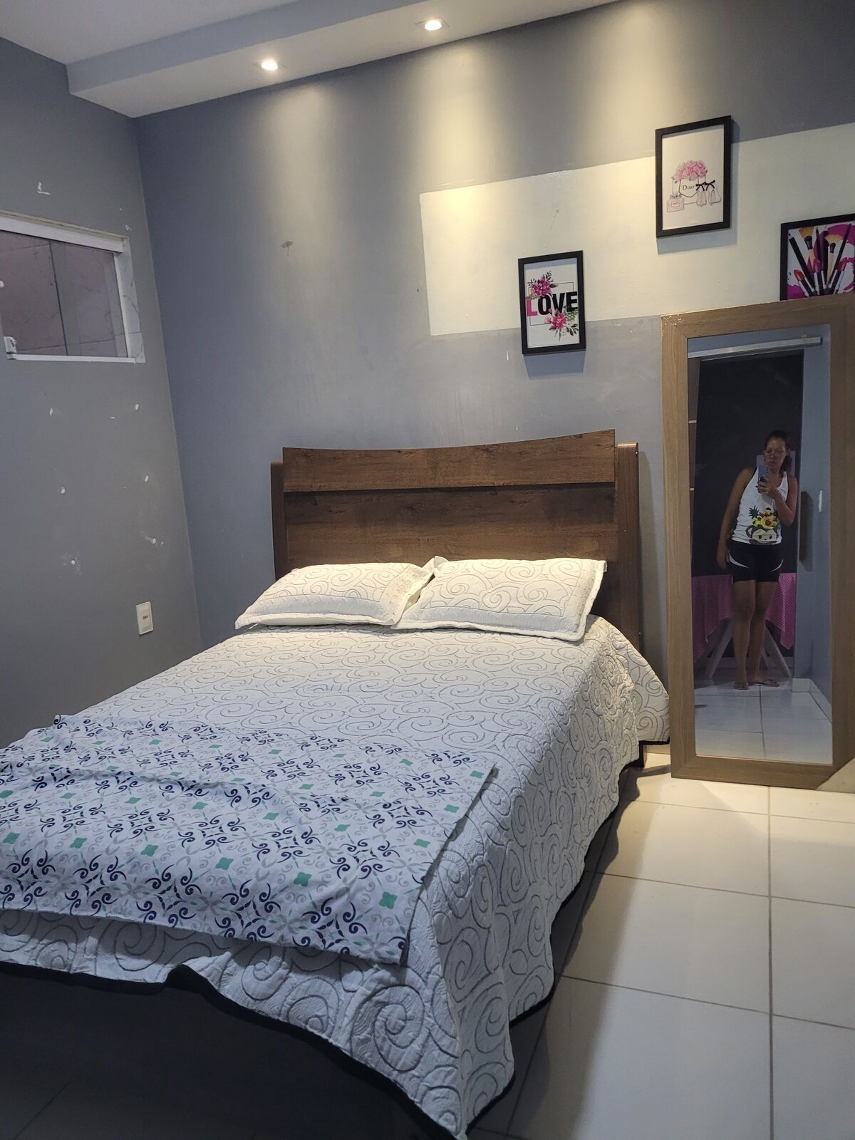 غرفة النوم 1