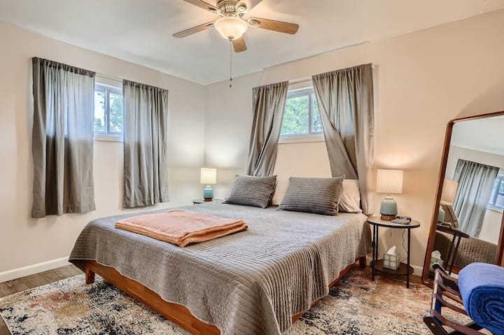 Bedroom 1: Whether you’re a travel nurse, remote worker, adventurer, or parent, you will find yourself restored after a glorious night of sleep on this king-sized, ultra soft memory foam mattress.