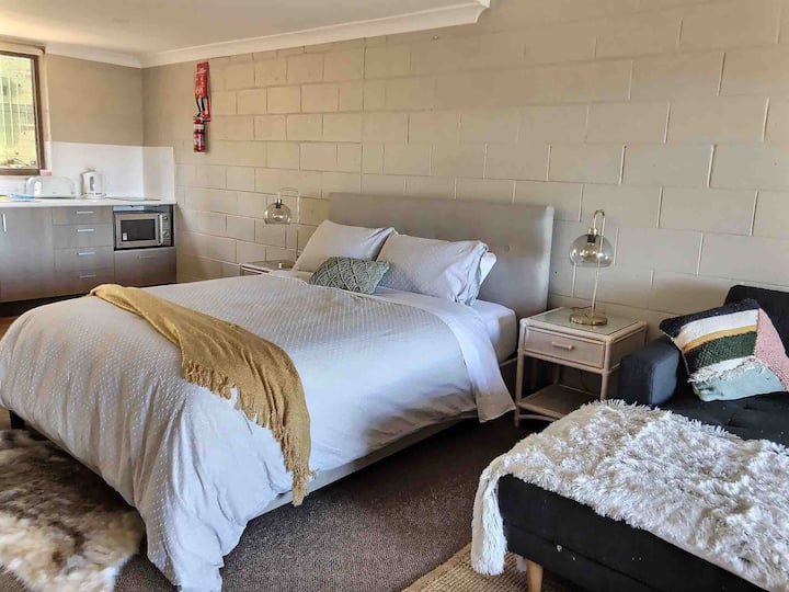 Jindabyne Holiday Rentals & Homes New South Wales, Australia Airbnb