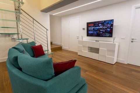 Annuncio Airbnb popolare: Ground floor apartment with garden near the David a Firenze
