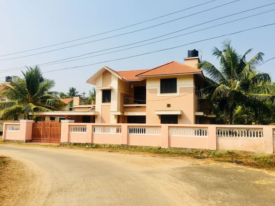 The home stay villa