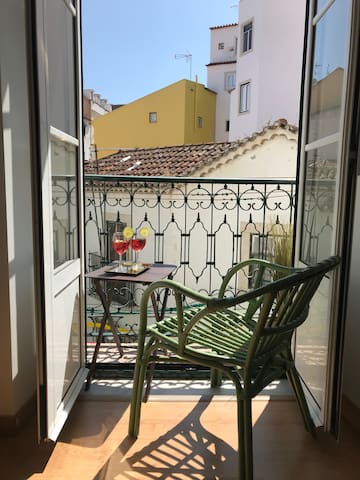 O Alfamista Duplex Apartment