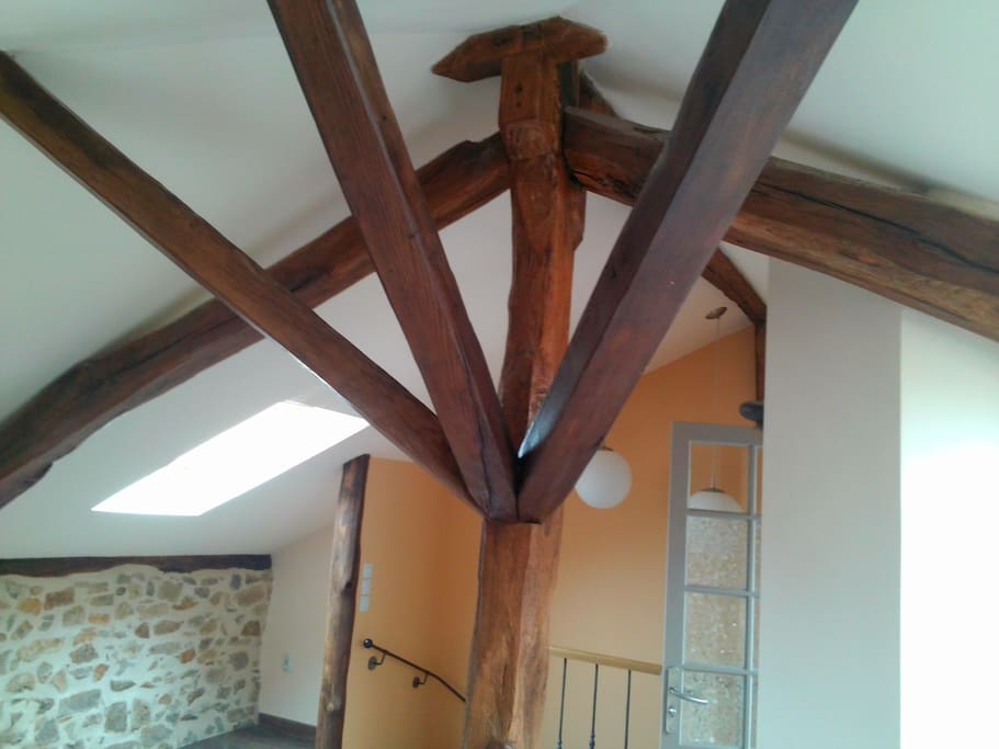 Original and interesting features in bedroom