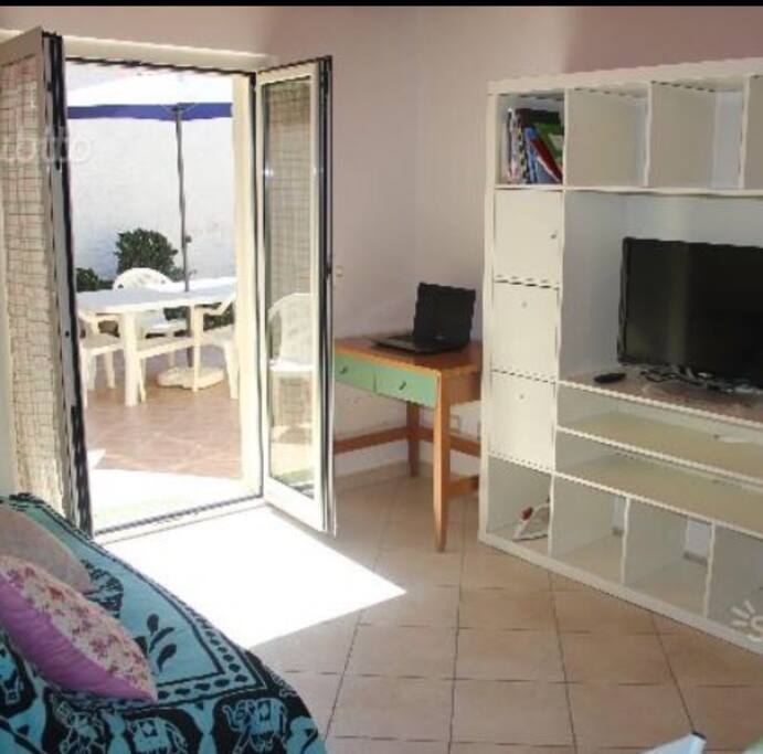 Salotto con divano letto