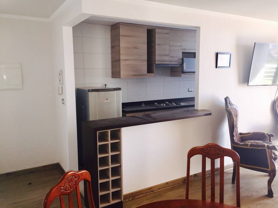 Departamento nuevo , con su amoblado también nuevo.
