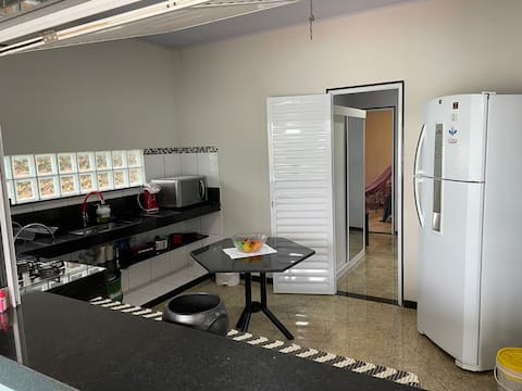 Imóvel de sucesso: Loft with pool, 5 min from Iriri em Anchieta