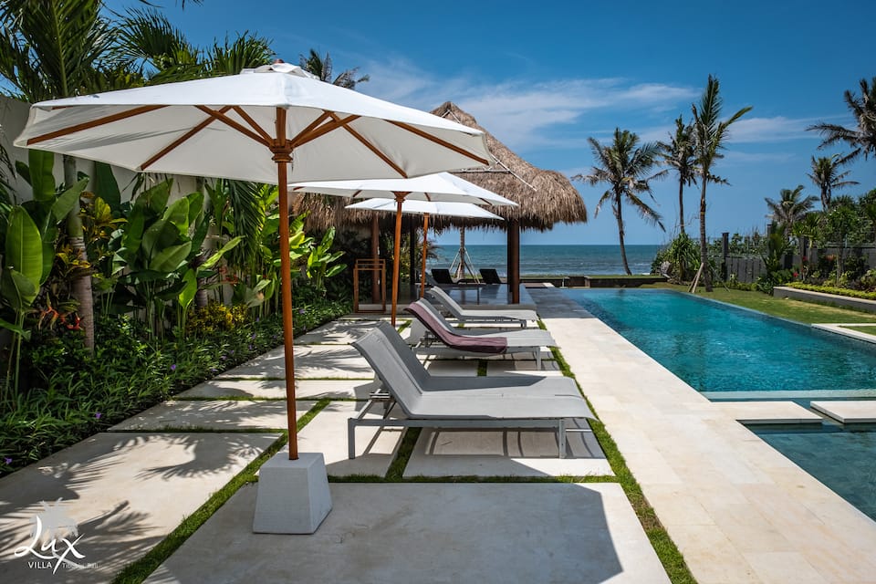 Villa Lux, on Pasut's black-sand beach, Tabanan, Bali, Indonesia, photo 5 of 10