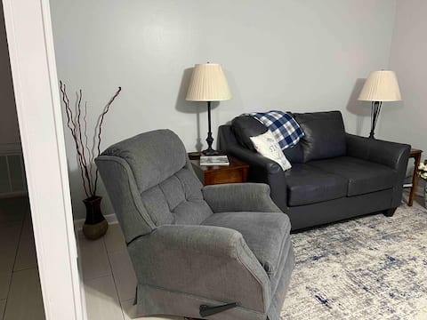 Successful Airbnb property: Modern Oasis in Ensley