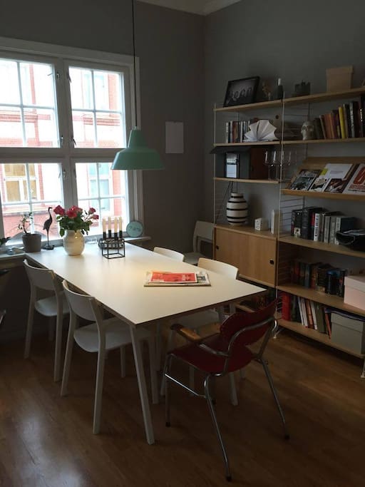 Kitchen table