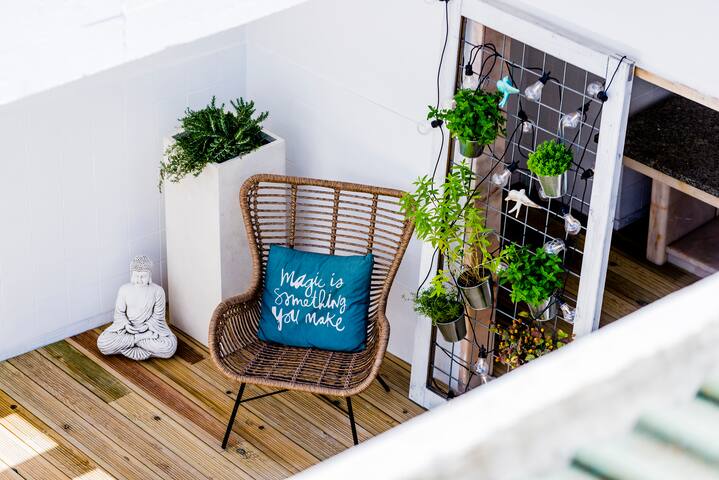 Sandhi House / Ericeira Hotel Boutique gallery image 3