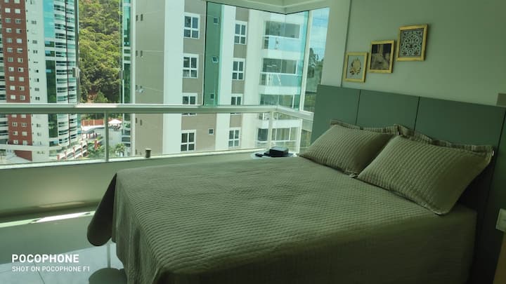 New mara mbili sanduku spring na shina na godoro moja inapatikana