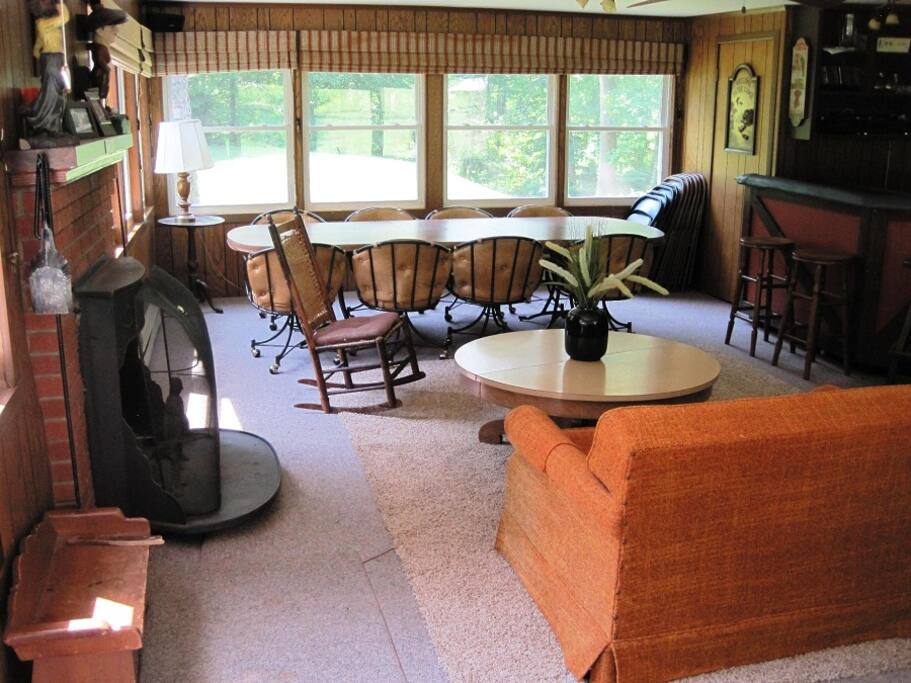 Great Room with plenty of seating