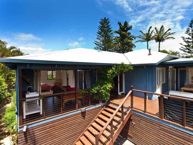 Blue House Byron Bay