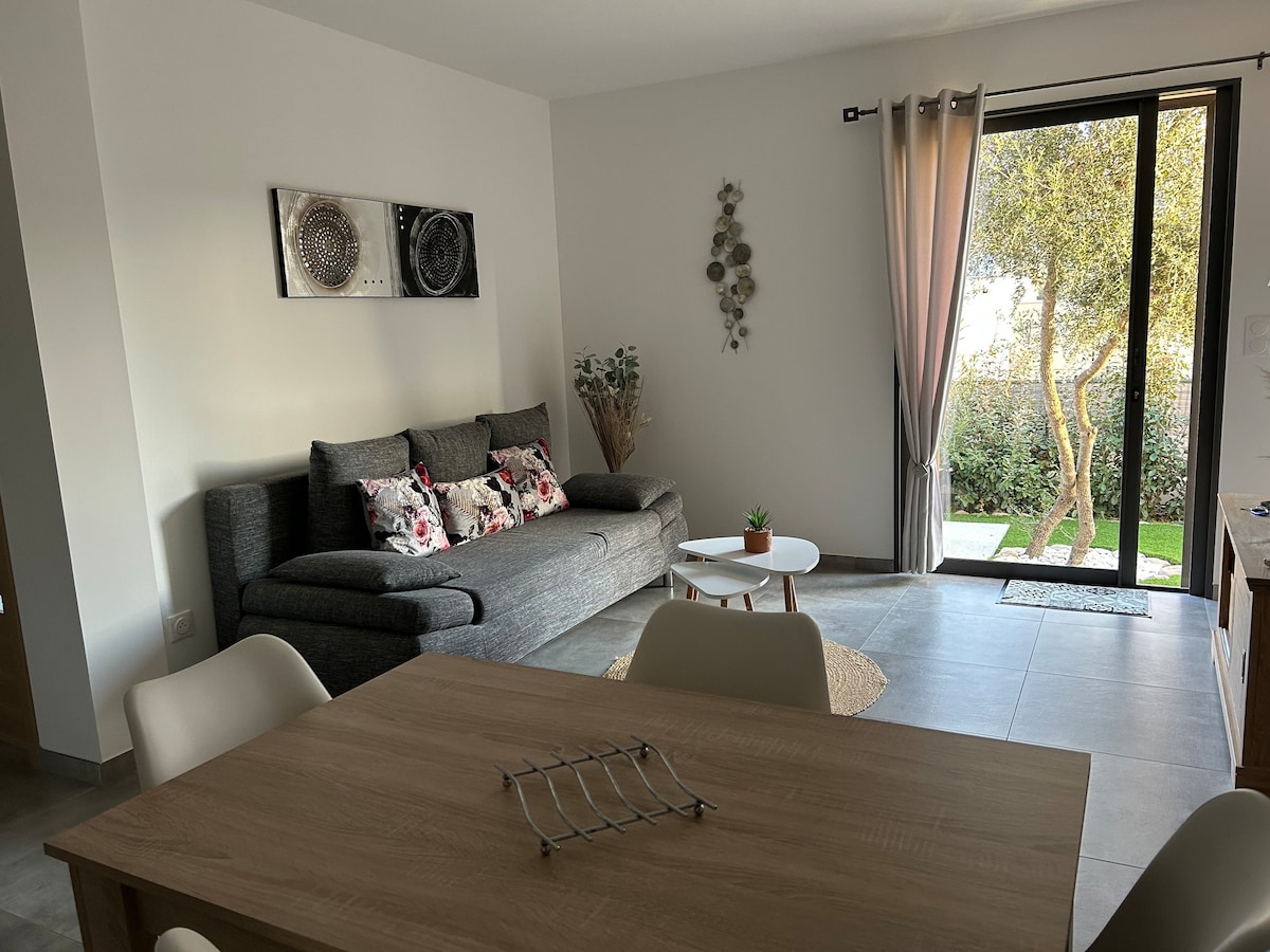 Beliebte Airbnb-Anzeige: NEW T2 APARTMENT LOZARI in Belgodère